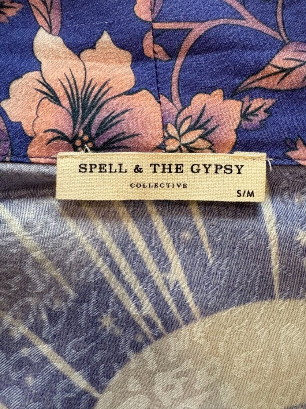 NWOT Spell & The Gypsy Collective Luna Short Robe Kimono Boho Floral Size S/M - Picture 7 of 10